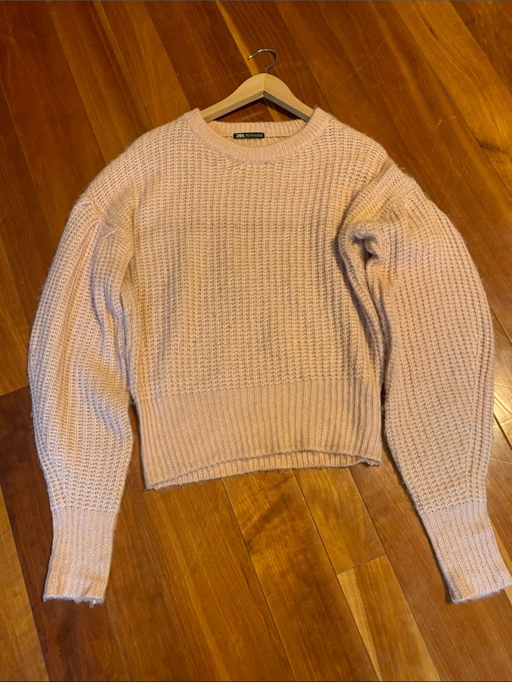 Zara Women’s Pale Pink Textured Crewneck Sweater with puffy sleeves